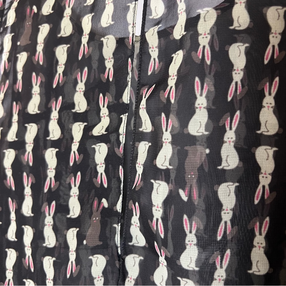 [FARM Rio] Stylish Black and Cream Bunny Women's Top - Picture 5 of 9